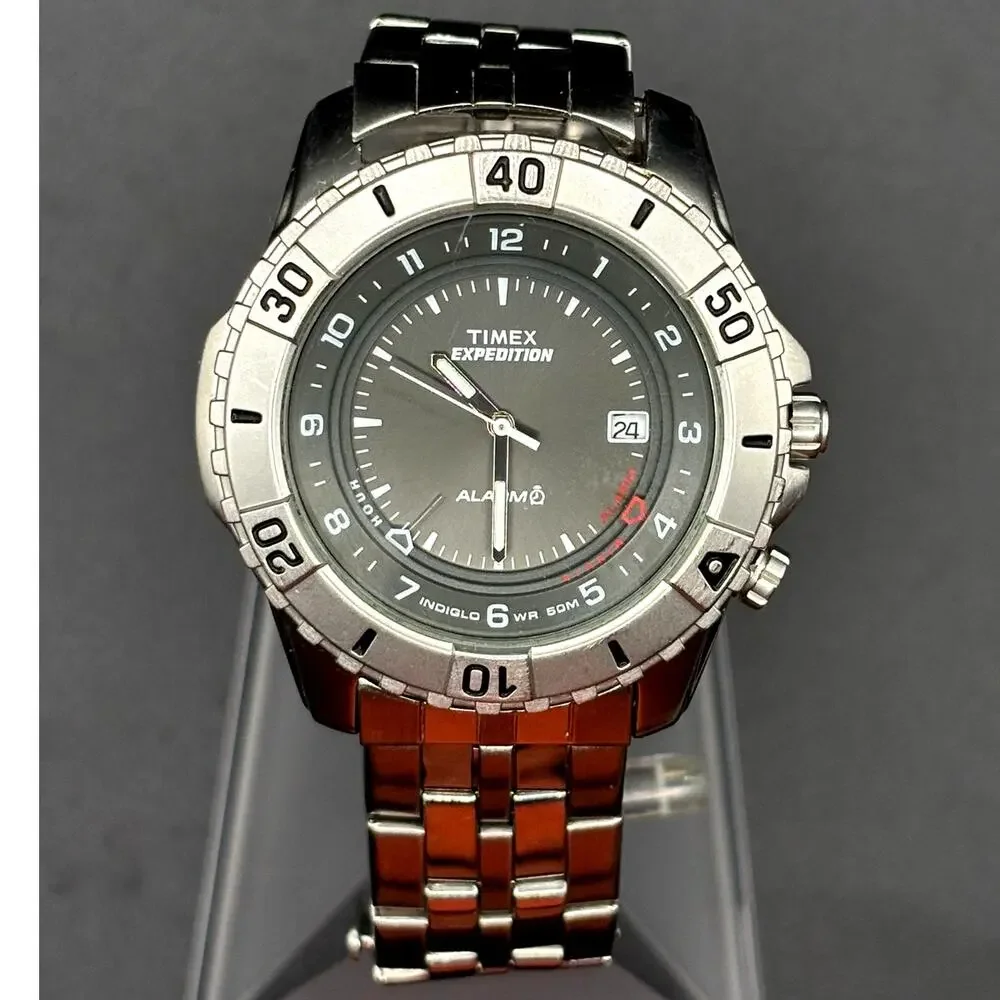 Timex Expedition T43391 Shenmue Alarm Indiglo Steel Bracelet 39mm Vintage Watch